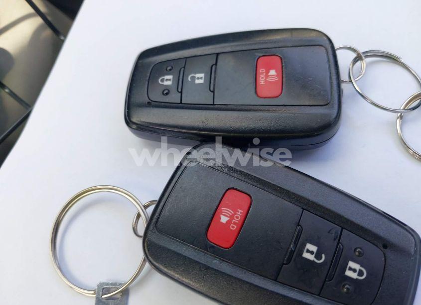 Photo 11 of 2022 Toyota Prius NIGHTSHADE EDITION (VIN JTDKAMFU9N3168698)