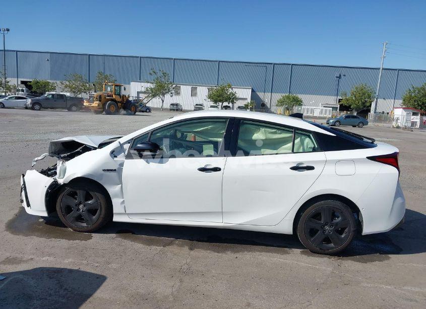 Photo 14 of 2022 Toyota Prius NIGHTSHADE EDITION (VIN JTDKAMFU9N3168698)