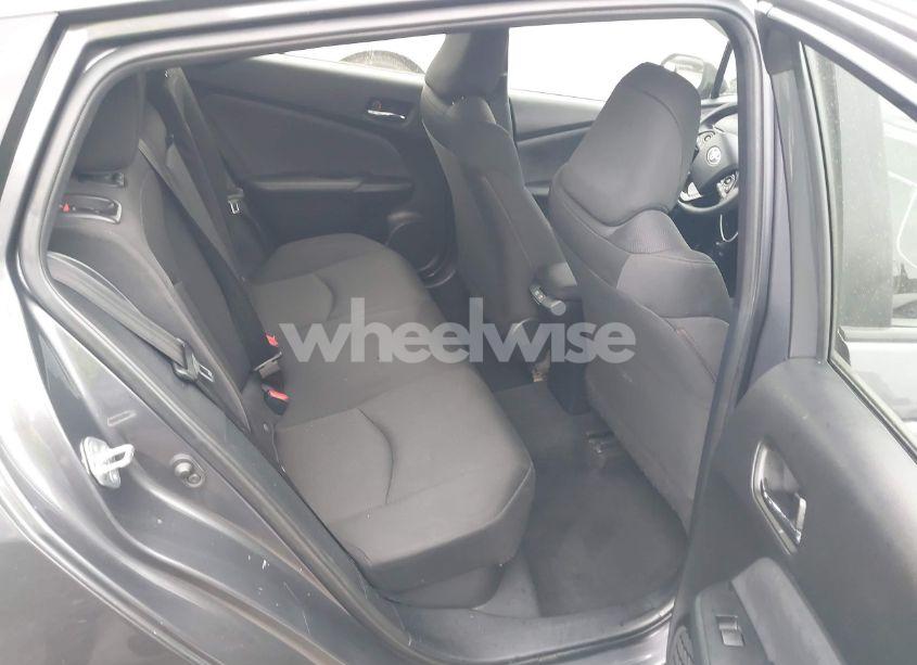 Photo 8 of 2022 Toyota Prius L (VIN JTDKAMFU9N3169401)