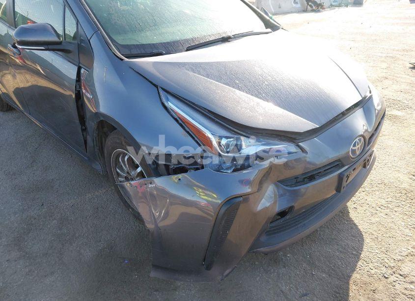 Photo 6 of 2022 Toyota Prius L (VIN JTDKAMFUXN3188930)