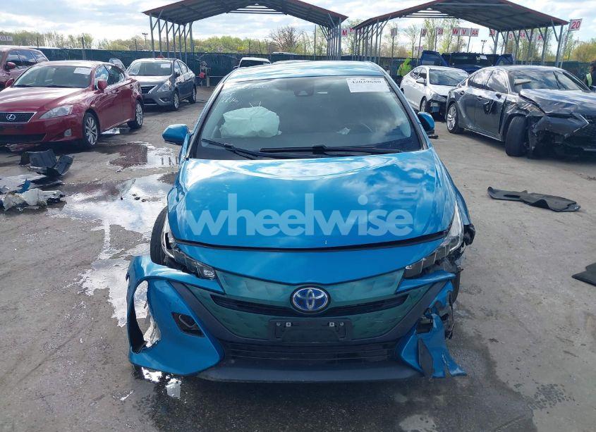 Photo 13 of 2017 Toyota Prius PRIME PREMIUM (VIN JTDKARFP0H3052737)