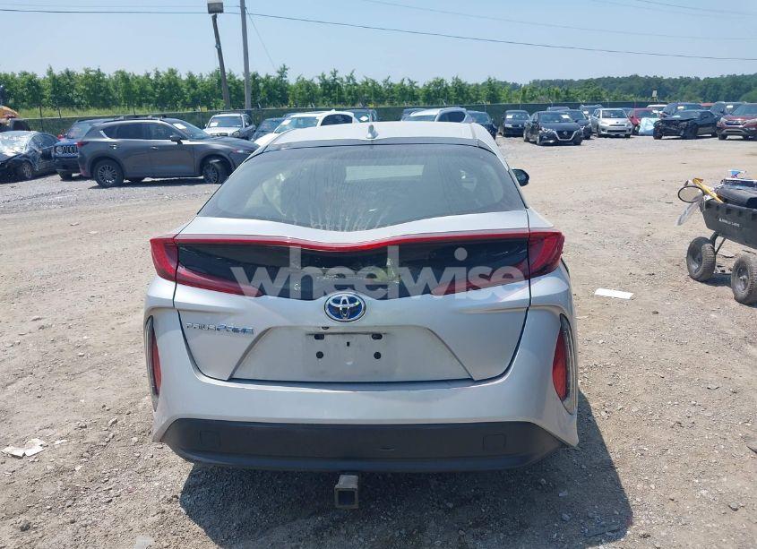 Photo 16 of 2017 Toyota Prius PRIME PREMIUM (VIN JTDKARFP2H3034594)