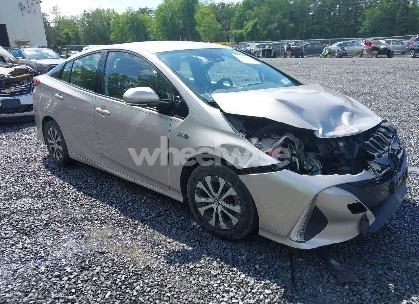 2020 Toyota Prius PRIME XLE (VIN JTDKARFP2L3161189) main photo