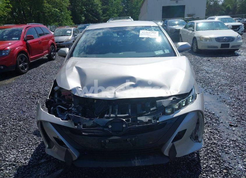 Photo 6 of 2020 Toyota Prius PRIME XLE (VIN JTDKARFP2L3161189)