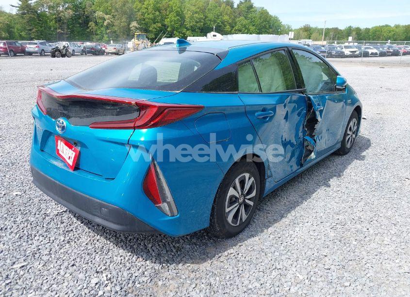 Photo 4 of 2017 Toyota Prius PRIME ADVANCED/PLUS/PREMIUM (VIN JTDKARFP3H3049069)