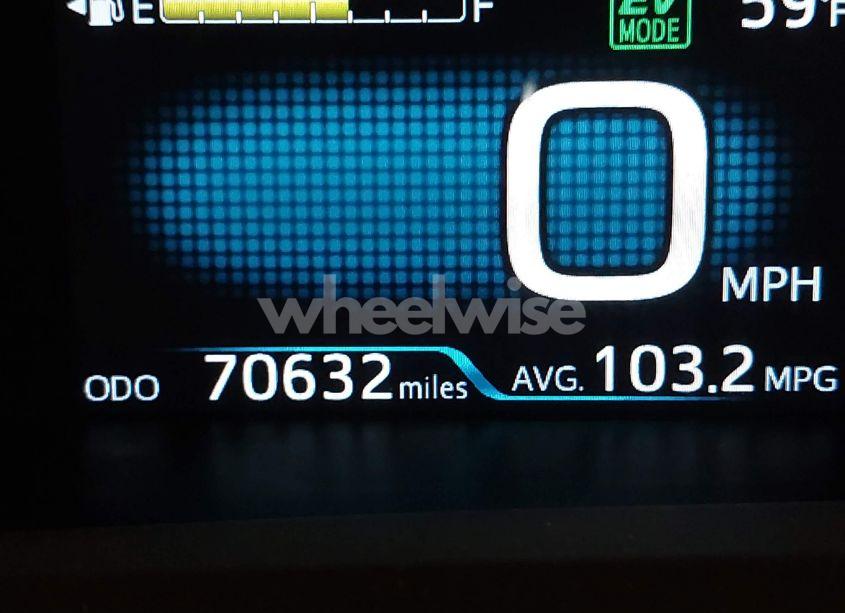 Photo 15 of 2020 Toyota Prius PRIME XLE (VIN JTDKARFP3L3150458)