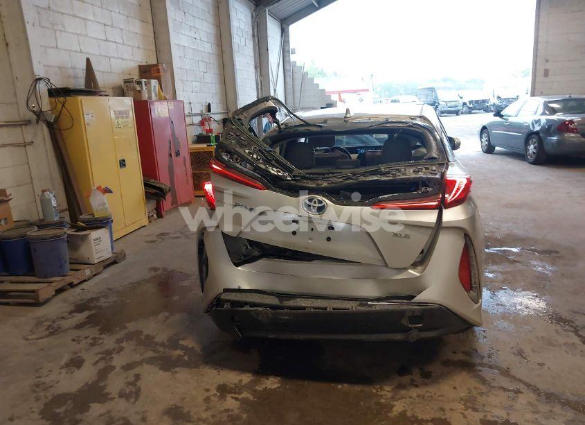 Photo 16 of 2020 Toyota Prius PRIME XLE (VIN JTDKARFP3L3150458)
