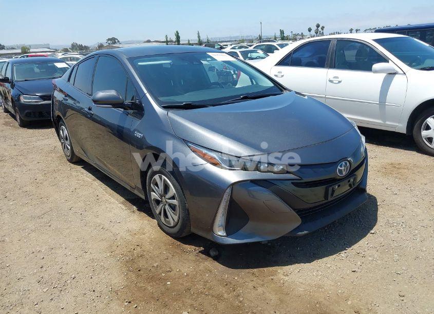 2017 Toyota Prius PRIME PREMIUM (VIN JTDKARFP4H3028294) main photo