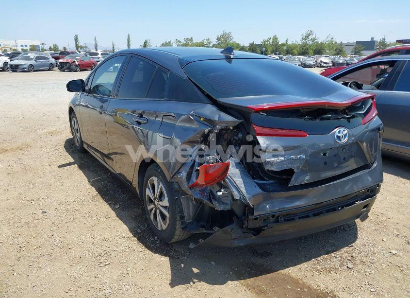 Photo 3 of 2017 Toyota Prius PRIME PREMIUM (VIN JTDKARFP4H3028294)