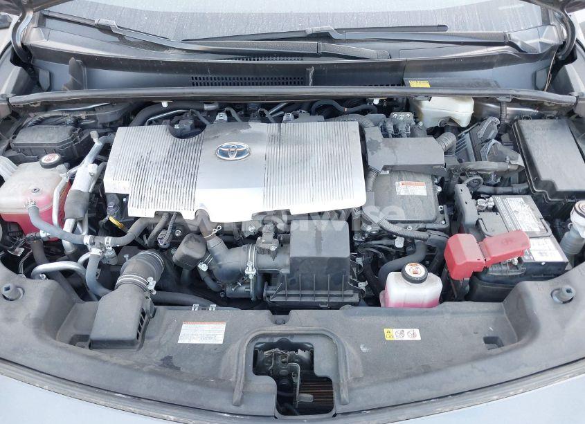 Photo 10 of 2017 Toyota Prius PRIME ADVANCED (VIN JTDKARFP4H3049310)