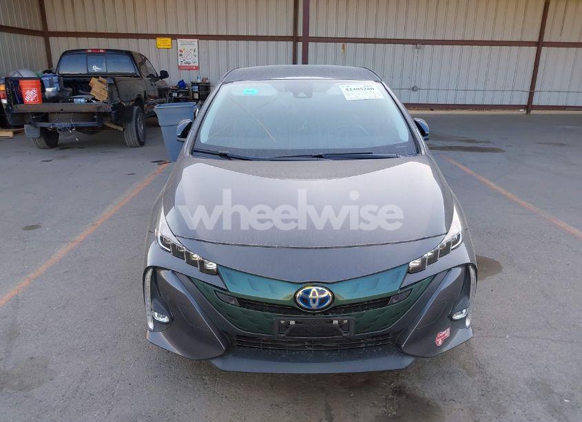Photo 13 of 2017 Toyota Prius PRIME ADVANCED (VIN JTDKARFP4H3049310)