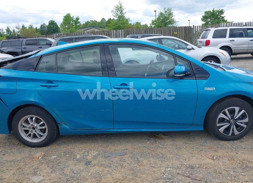 Photo 13 of 2017 Toyota Prius PRIME PREMIUM (VIN JTDKARFP4H3067953)