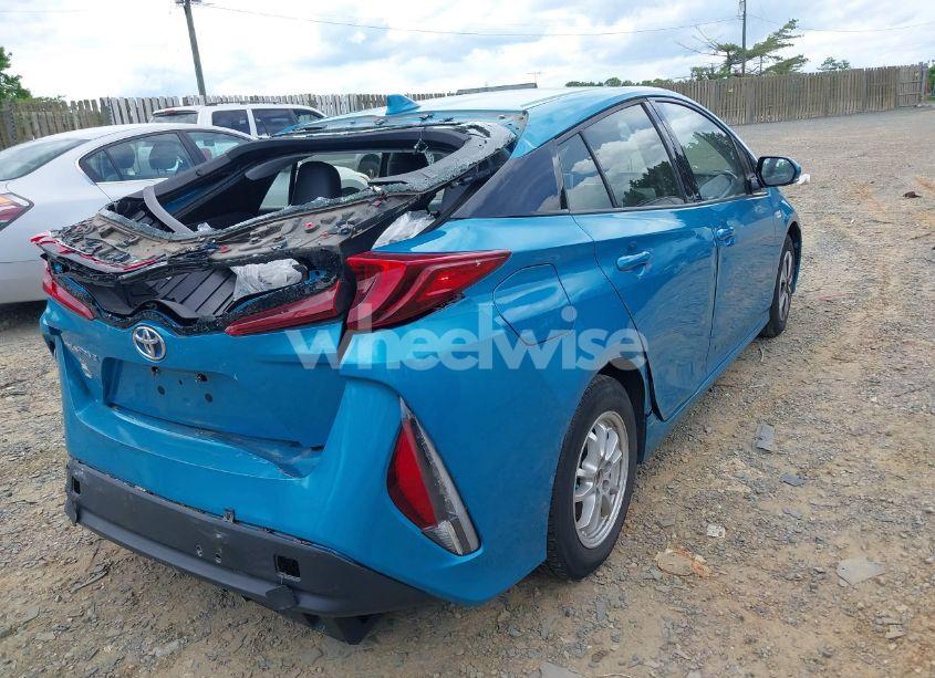 Photo 4 of 2017 Toyota Prius PRIME PREMIUM (VIN JTDKARFP4H3067953)