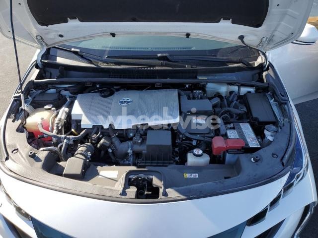 Photo 9 of 2018 TOYOTA PRIUS PRIME (VIN JTDKARFP5J3092205)