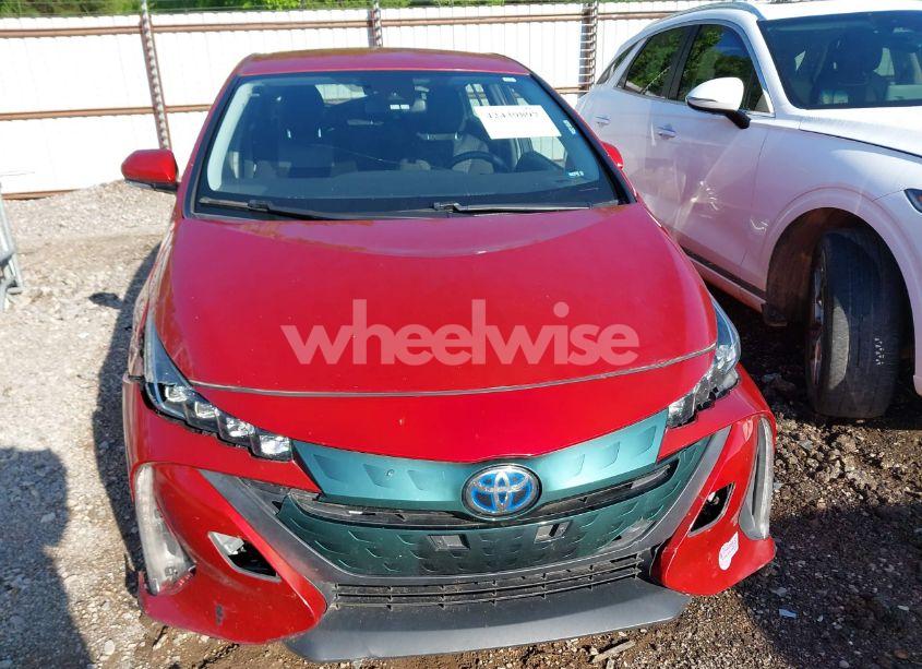 Photo 12 of 2019 Toyota Prius PRIME PLUS (VIN JTDKARFP5K3119341)
