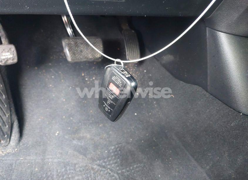 Photo 11 of 2020 Toyota Prius PRIME XLE (VIN JTDKARFP5L3121530)