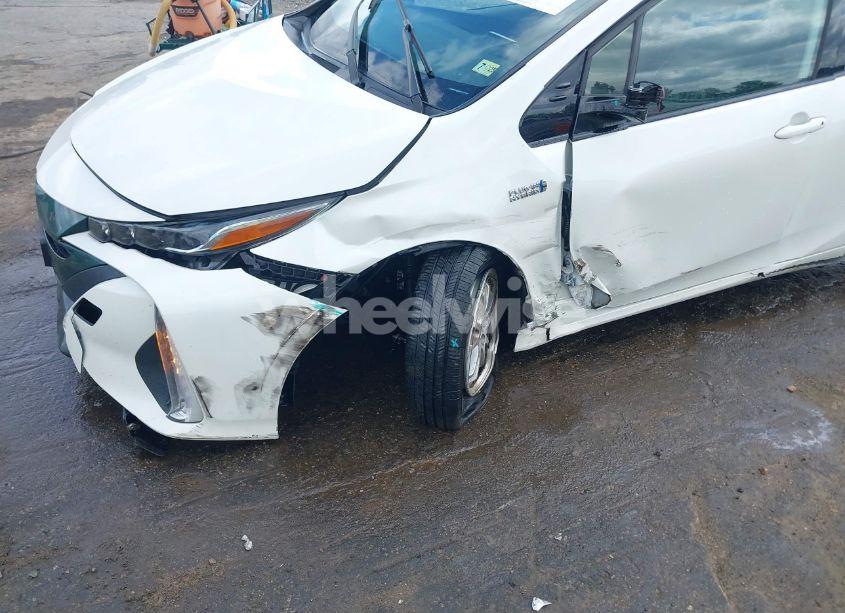 Photo 6 of 2020 Toyota Prius PRIME XLE (VIN JTDKARFP5L3121530)