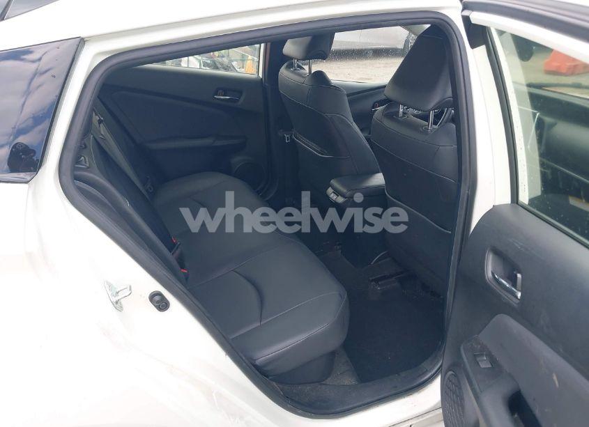 Photo 8 of 2020 Toyota Prius PRIME XLE (VIN JTDKARFP5L3121530)