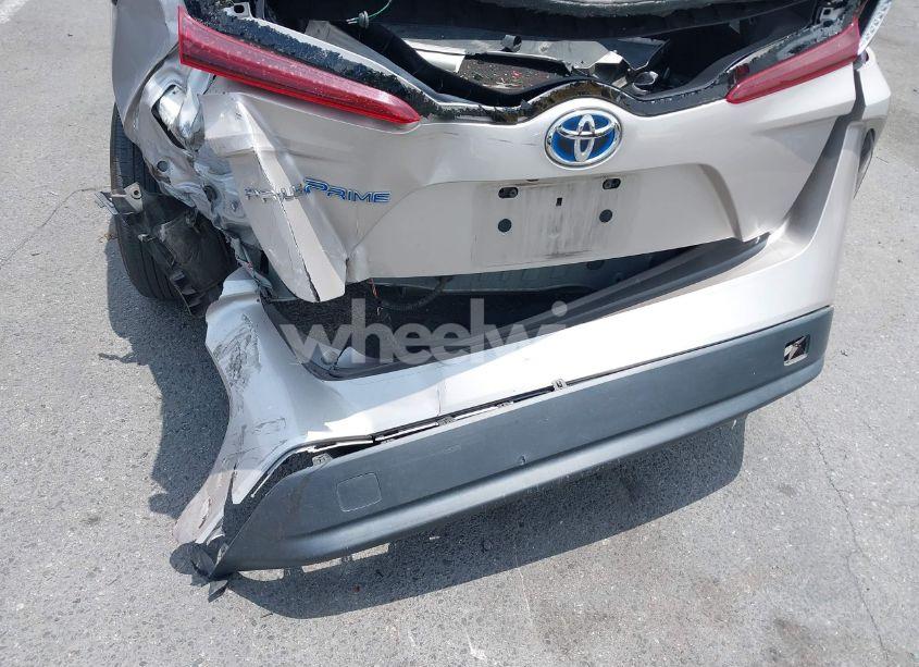 Photo 12 of 2020 Toyota Prius PRIME LE (VIN JTDKARFP5L3142300)