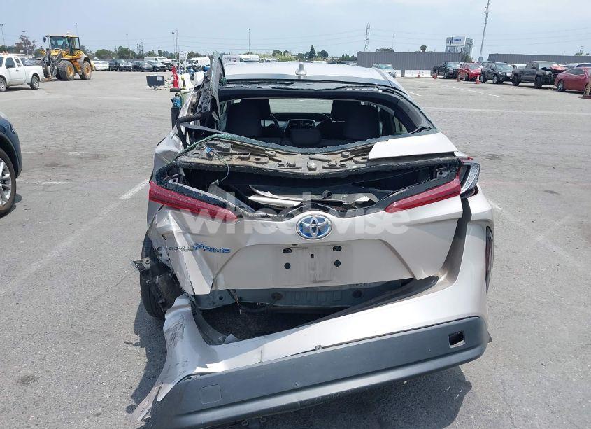 Photo 17 of 2020 Toyota Prius PRIME LE (VIN JTDKARFP5L3142300)