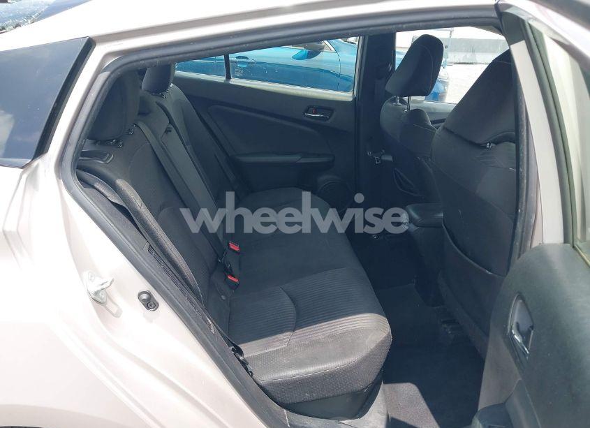 Photo 8 of 2020 Toyota Prius PRIME LE (VIN JTDKARFP5L3142300)