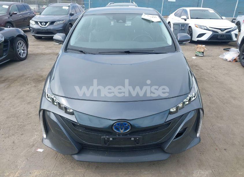 Photo 12 of 2020 Toyota Prius PRIME XLE (VIN JTDKARFP6L3153192)
