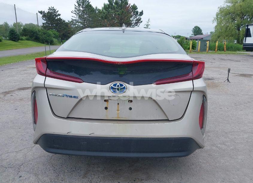 Photo 16 of 2017 Toyota Prius PRIME PLUS (VIN JTDKARFP8H3057054)