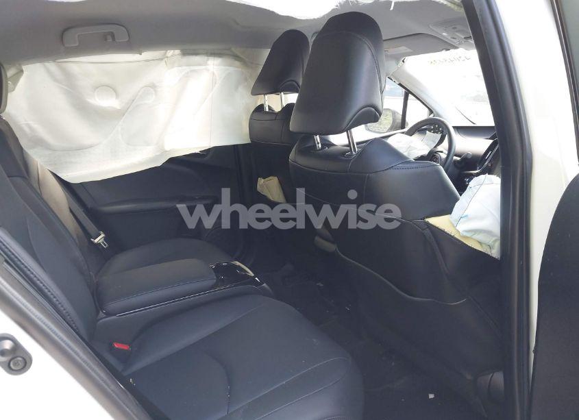 Photo 8 of 2018 Toyota Prius PRIME PREMIUM (VIN JTDKARFP8J3101754)