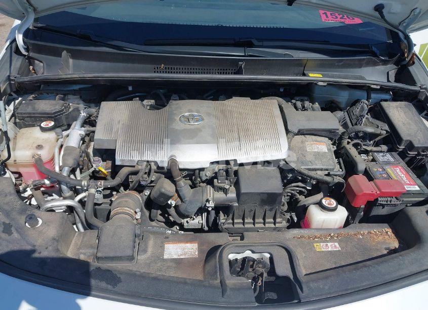 Photo 10 of 2017 Toyota Prius PRIME PLUS (VIN JTDKARFP9H3061839)