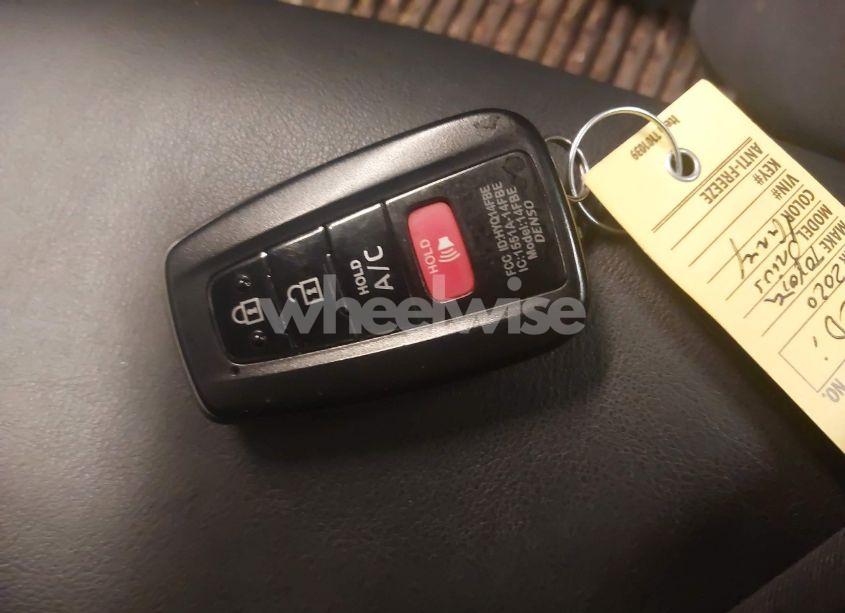 Photo 11 of 2020 Toyota Prius PRIME XLE (VIN JTDKARFP9L3139643)