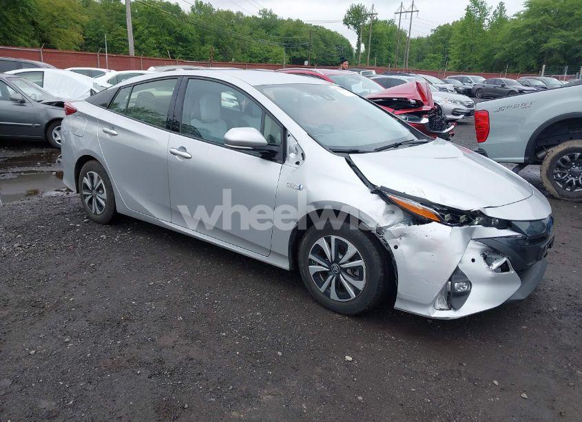 2017 Toyota Prius PRIME ADVANCED/PLUS/PREMIUM (VIN JTDKARFPXH3034892) main photo