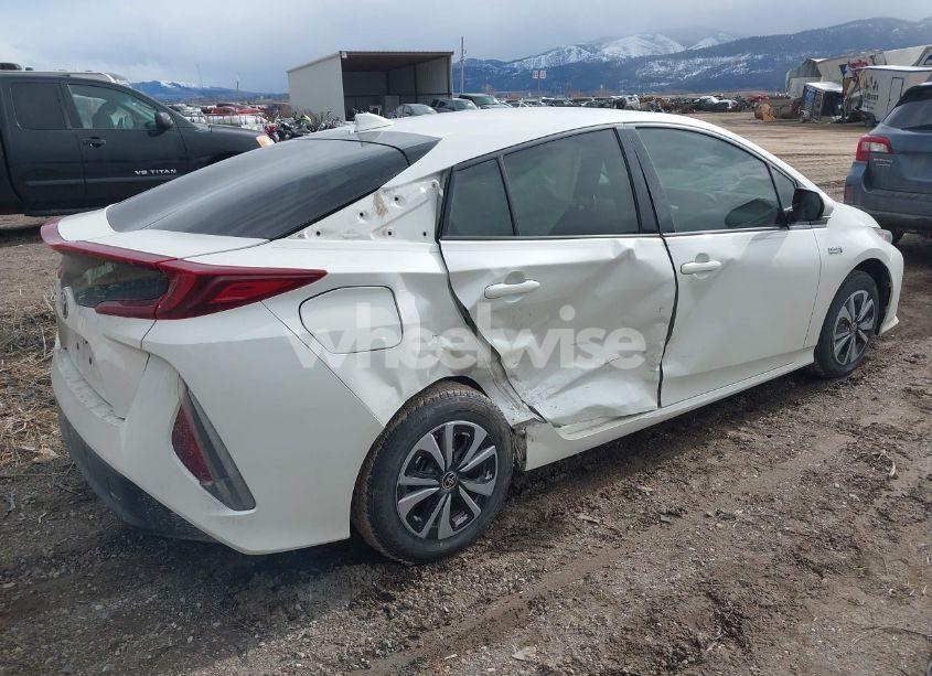Photo 4 of 2018 Toyota Prius PRIME PREMIUM (VIN JTDKARFPXJ3080194)