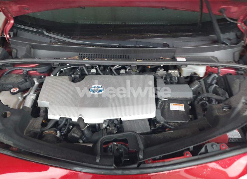 Photo 10 of 2018 Toyota Prius PRIME PREMIUM (VIN JTDKARFPXJ3099912)