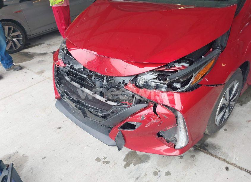 Photo 6 of 2018 Toyota Prius PRIME PREMIUM (VIN JTDKARFPXJ3099912)