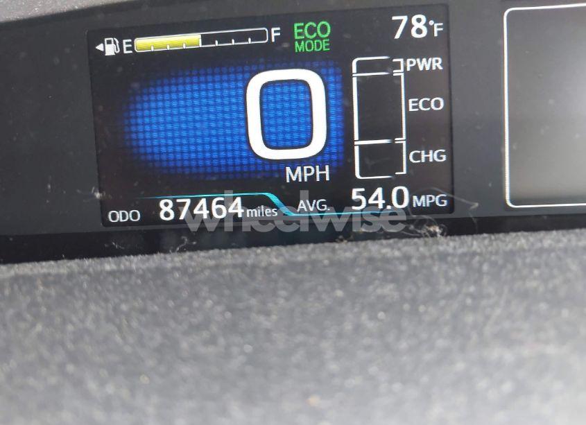 Photo 15 of 2018 Toyota Prius FOUR (VIN JTDKARFU0J3062986)