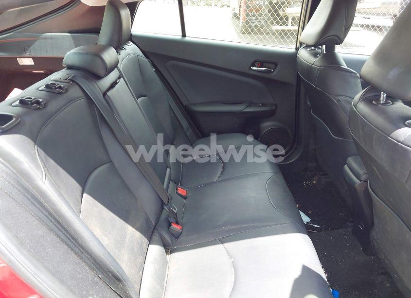 Photo 8 of 2018 Toyota Prius FOUR (VIN JTDKARFU0J3062986)