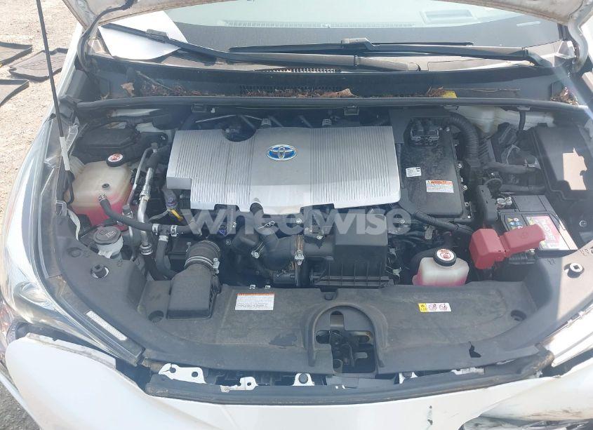 Photo 10 of 2018 Toyota Prius FOUR (VIN JTDKARFU0J3554627)