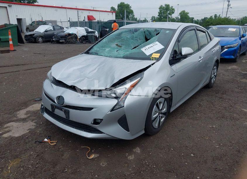 Photo 6 of 2016 Toyota Prius THREE (VIN JTDKARFU1G3502609)