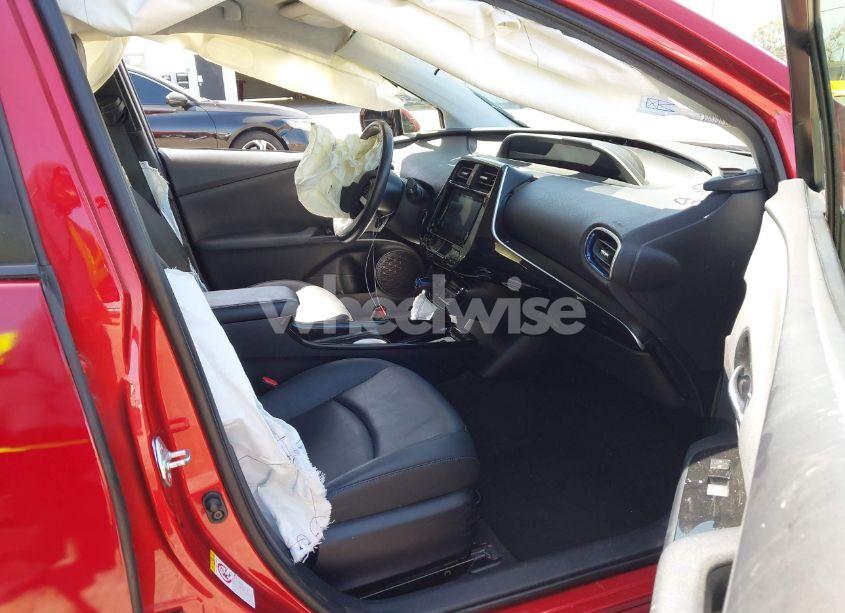 Photo 5 of 2016 Toyota Prius THREE TOURING (VIN JTDKARFU1G3508166)