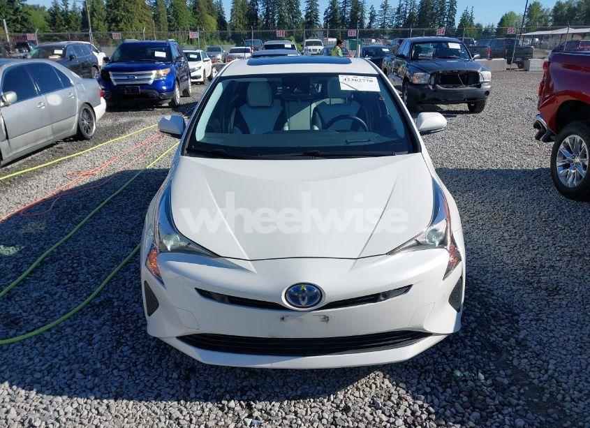 Photo 12 of 2017 Toyota Prius FOUR (VIN JTDKARFU1H3033538)