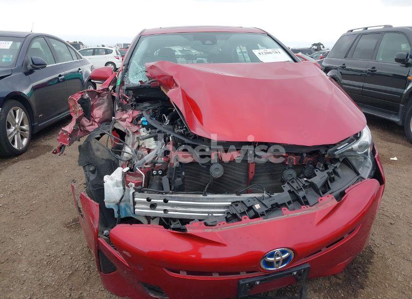 Photo 12 of 2018 Toyota Prius FOUR (VIN JTDKARFU1J3059711)