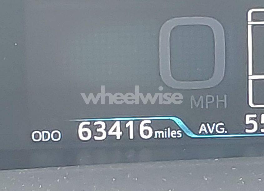 Photo 15 of 2018 Toyota Prius FOUR (VIN JTDKARFU1J3059711)