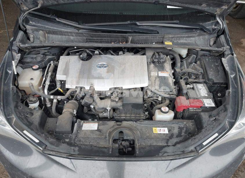 Photo 10 of 2017 Toyota Prius FOUR TOURING (VIN JTDKARFU2H3532249)