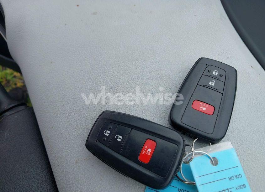 Photo 11 of 2019 Toyota Prius LE (VIN JTDKARFU2K3079211)