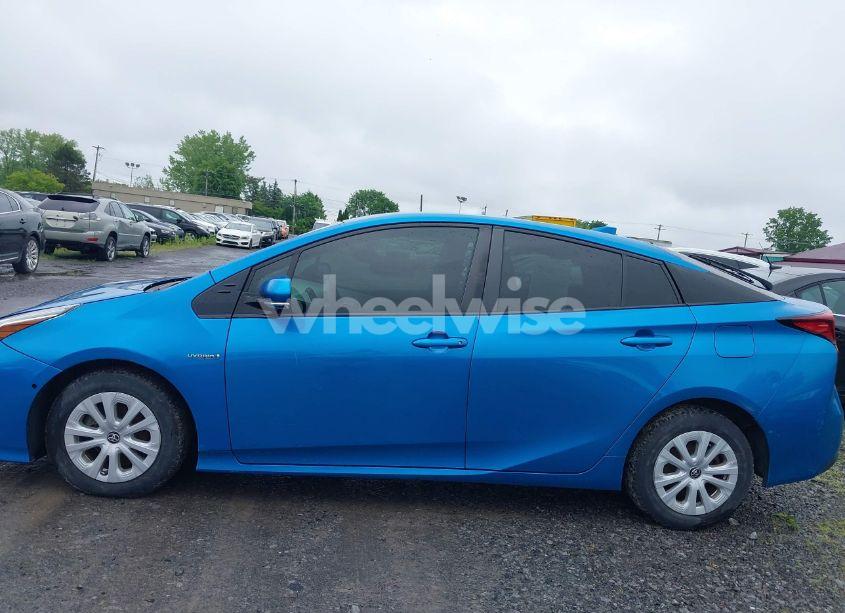Photo 14 of 2019 Toyota Prius LE (VIN JTDKARFU2K3079211)