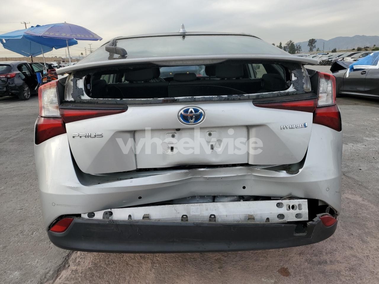 Photo 6 of 2020 TOYOTA PRIUS L (VIN JTDKARFU2L3123807)