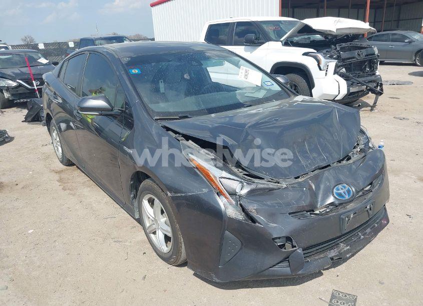 2017 Toyota Prius THREE (VIN JTDKARFU3H3030401) main photo