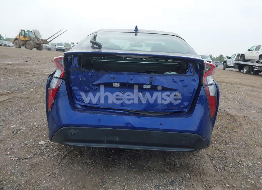 Photo 16 of 2017 Toyota Prius FOUR (VIN JTDKARFU3H3046467)