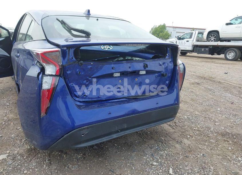 Photo 17 of 2017 Toyota Prius FOUR (VIN JTDKARFU3H3046467)