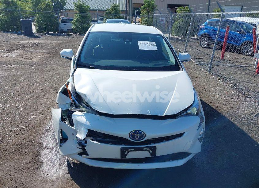 Photo 12 of 2018 Toyota Prius THREE TOURING (VIN JTDKARFU3J3057782)